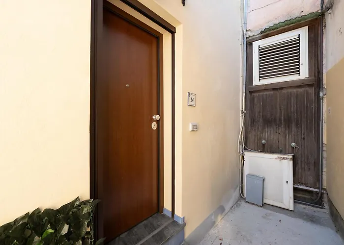 Casa Alessandra - De Vivo Realty * Позитано