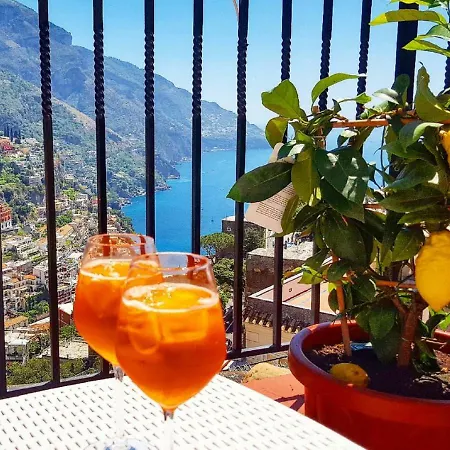 De Vivo Realty - Casa Alessandra Positano Hébergement de vacances *