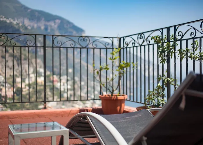 Casa Alessandra - De Vivo Realty