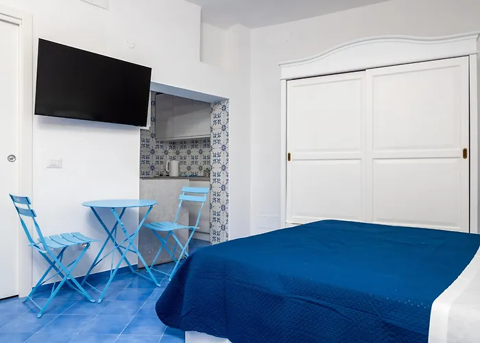 Casa Alessandra - De Vivo Realty *